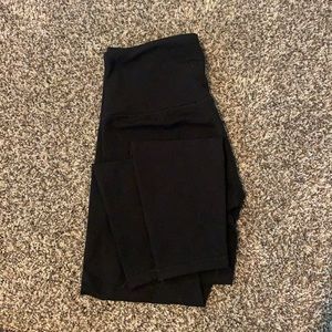 Basic black leggings